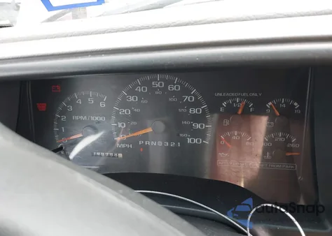 1999 Chevrolet Suburban 1500 Lt from USA, damaged, VIN 3GNEC16R6XG210091